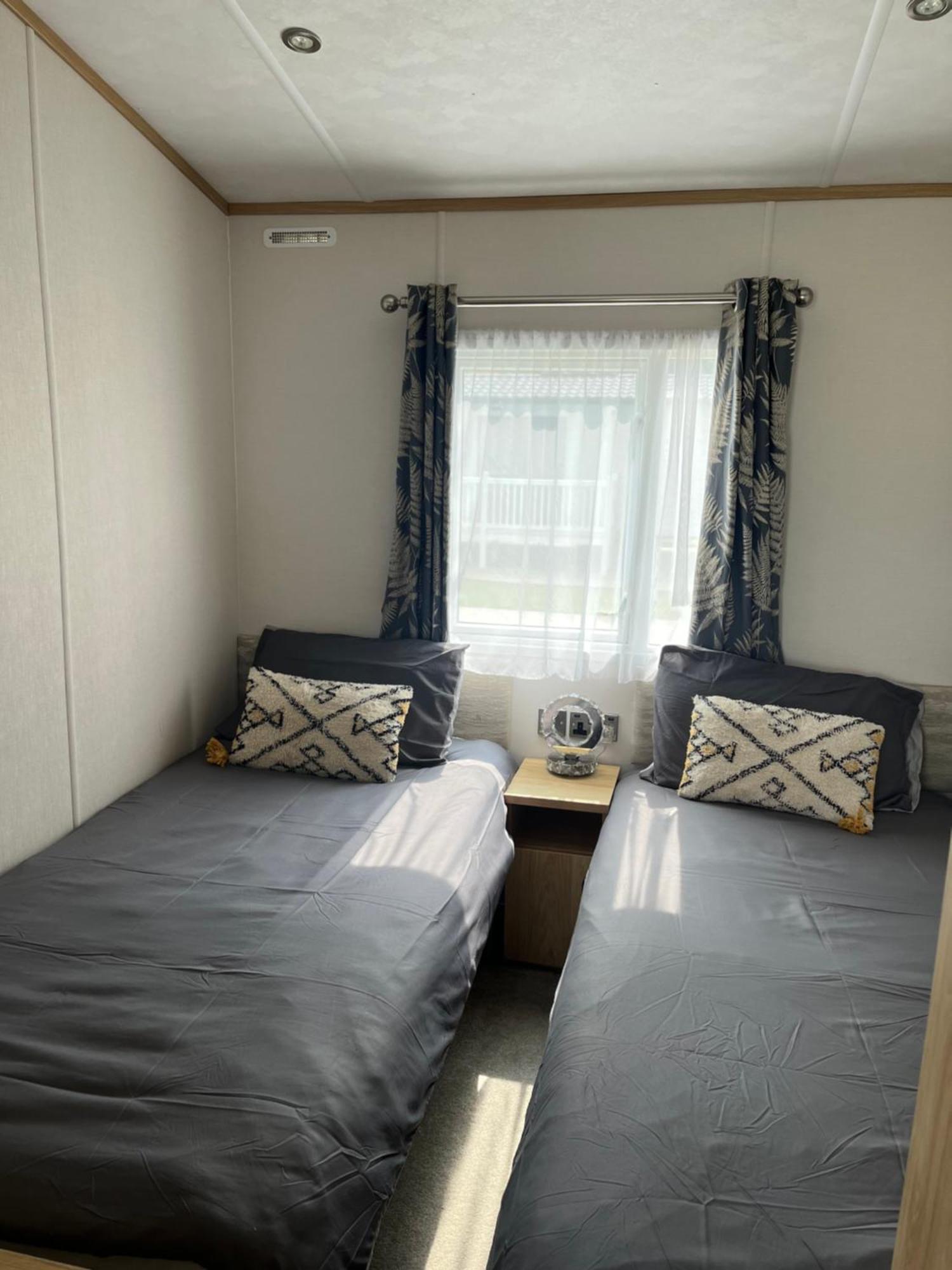 The Luxe Lodge, Skipsea Sands Bridlington Ulrome ภายนอก รูปภาพ